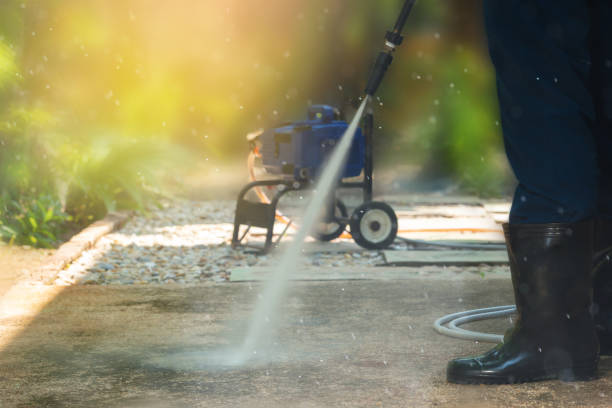 Best Machinery and Equipment Cleaning  in Starbuck, MN
